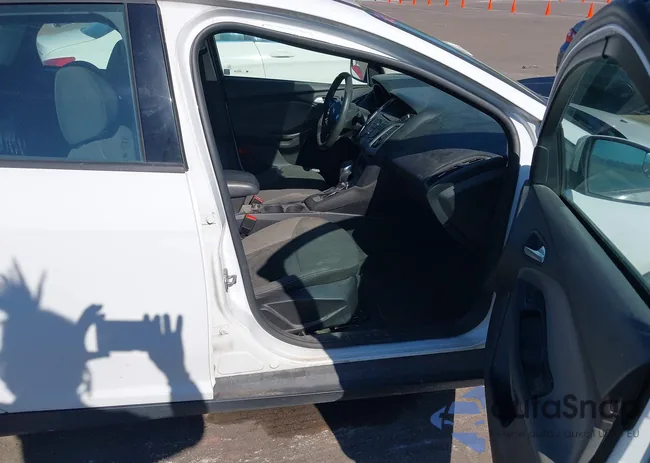 1FADP3F29EL367854: 43318148