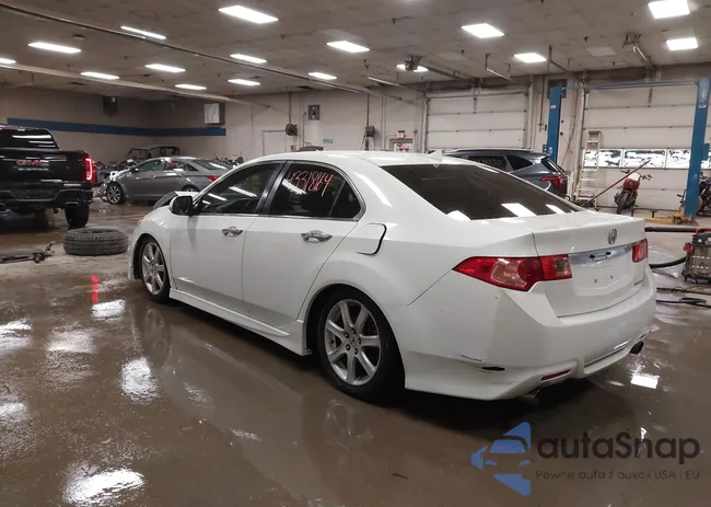 JH4CU2F82DC004208: 43318164