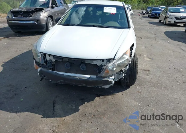 1HGCP2F33AA013876: 43318218