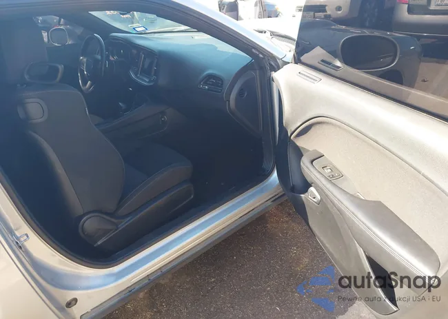 2C3CDZKG4NH205893: 43317352