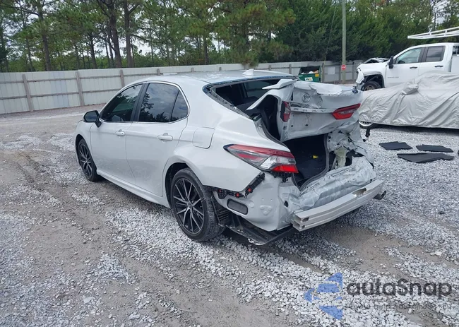 4T1G11AK8RU208775: 43317560