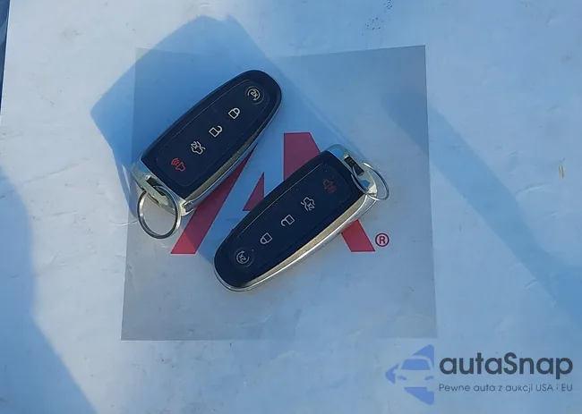 1FADP3R40EL341415: 43317624