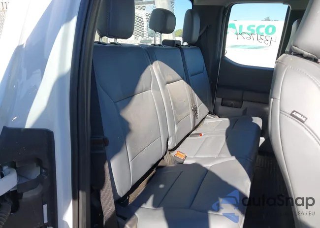 1FT7X2BA9PEC80476: 43317674