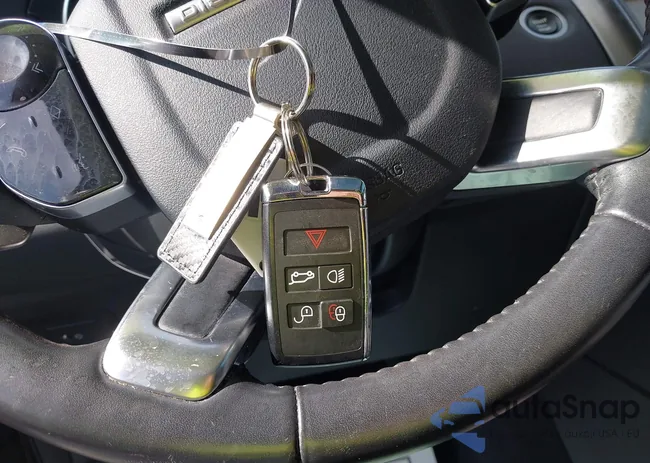 SALRU2RV9L2427006: 43318763