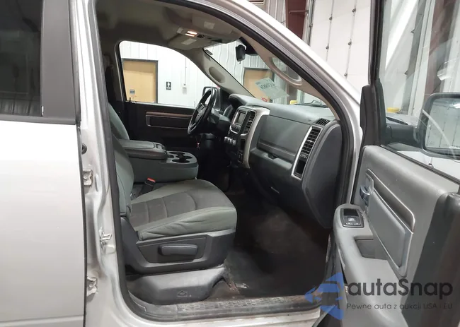 1C6RR7LTXES419021: 43318826