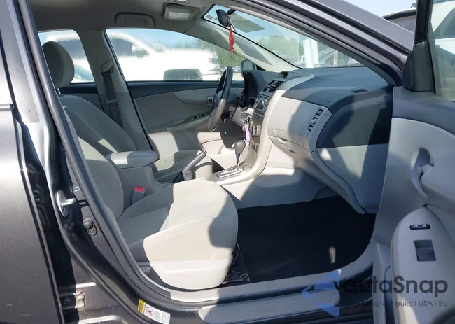 2T1BU4EE5CC877022: 43318850