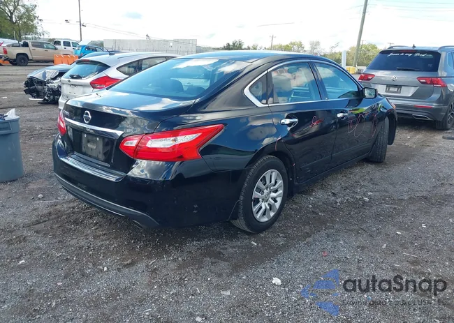 1N4AL3AP0HC205830: 43318856