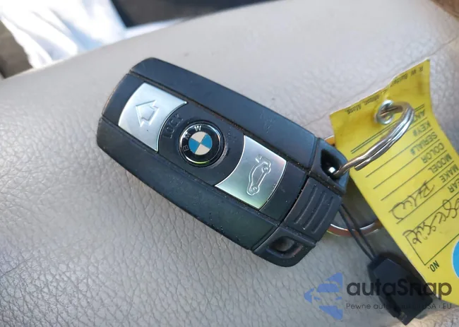 WBADW7C52BE546057: 43318922