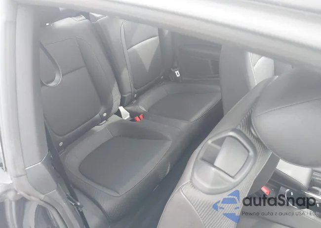 3VWJP7AT4DM661449: 43318936