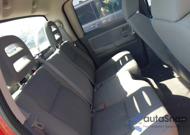 1D7HW48N05S250364: 43319038