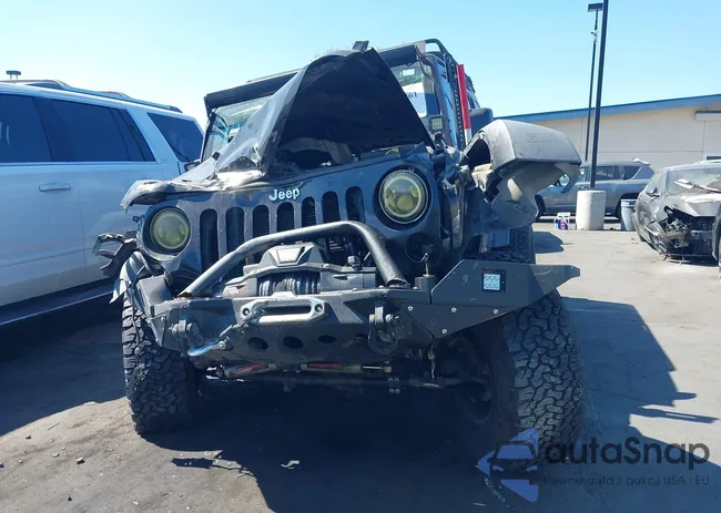 1C4BJWDG9FL762606: 43319061