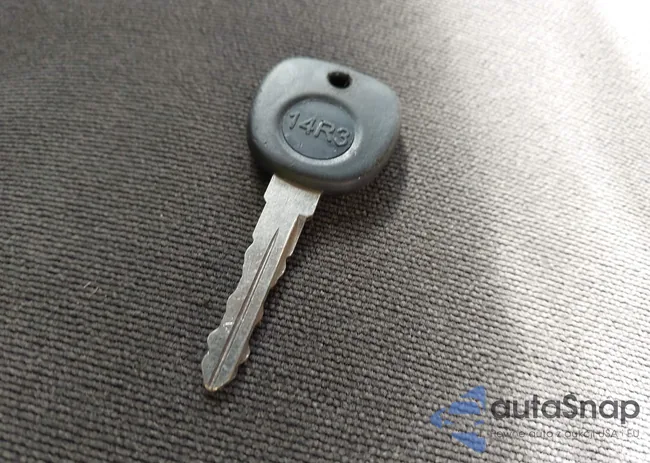 1GCEC19VX5Z168524: 43319106