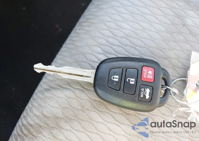 2T1BURHE8JC025933: 43319150