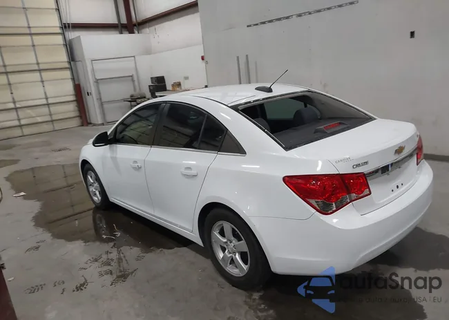 1G1PE5SB9G7159668: 43319185