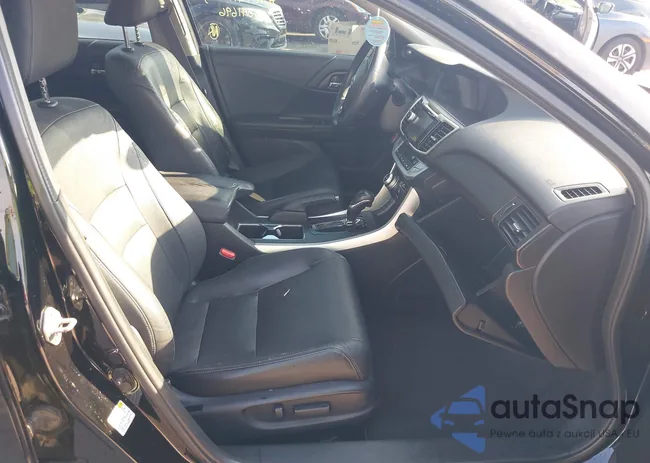 1HGCR3F89DA041696: 43319220