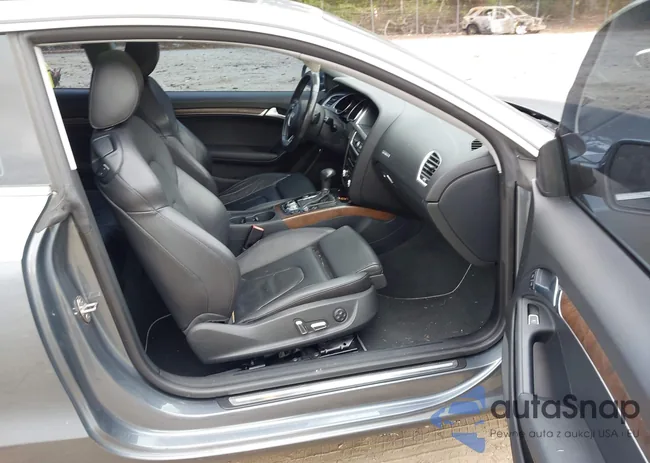 WAULFAFR5DA036657: 43318346