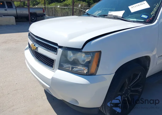 1GNSCJE01DR144244: 43318364