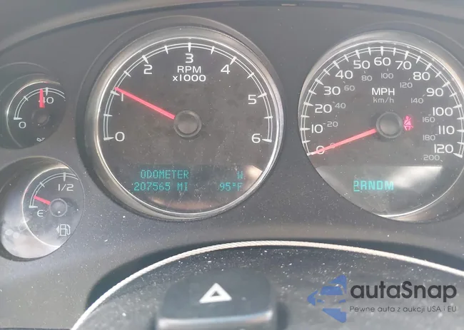 1GNSCJE01DR144244: 43318364