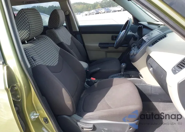 KNDJT2A2XA7037430: 43318390