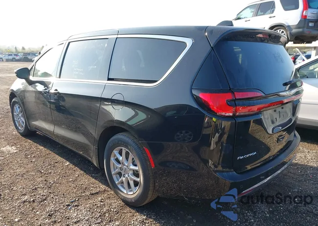 2C4RC1BG2SR551165: 43318435