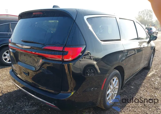 2C4RC1BG2SR551165: 43318435