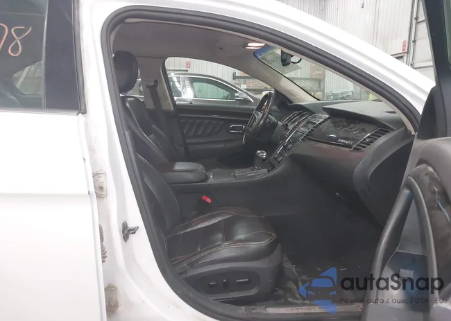 1FAHP2FW4BG120180: 43318478