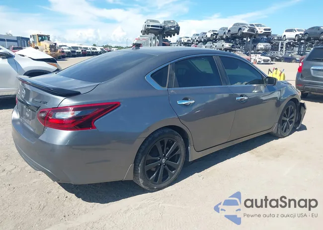 1N4AL3AP1JC236199: 43318518