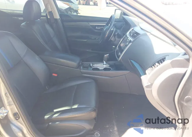 1N4AL3AP1JC236199: 43318518