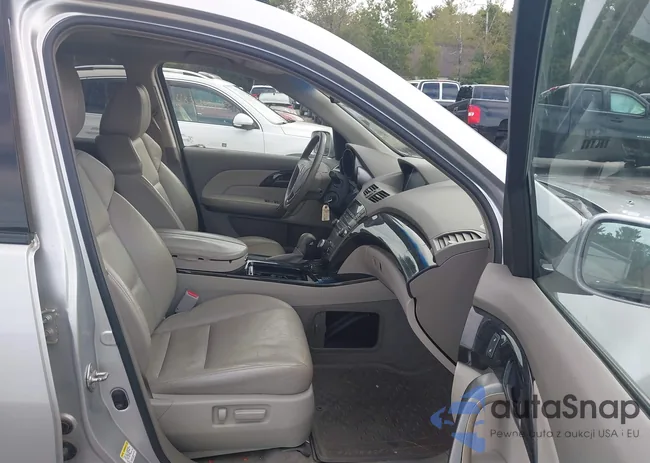 2HNYD28367H512038: 43318535