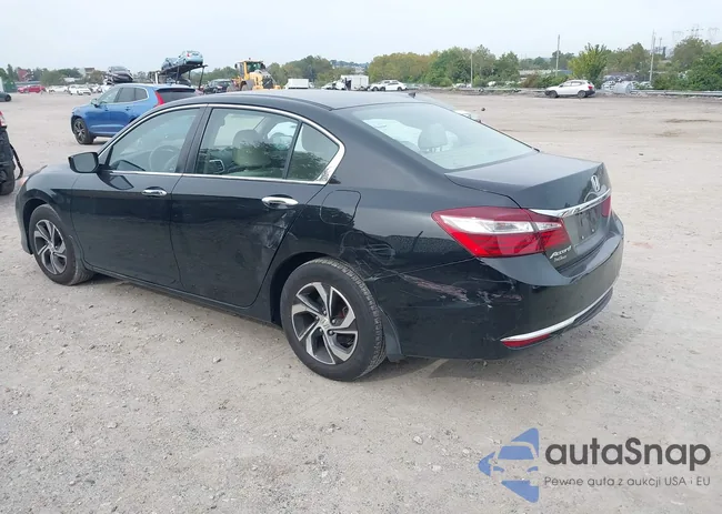 1HGCR2F35GA151292: 43318695