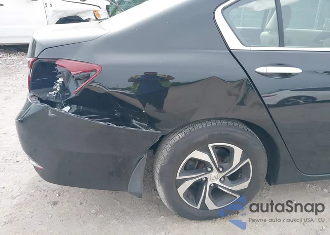 1HGCR2F35GA151292: 43318695