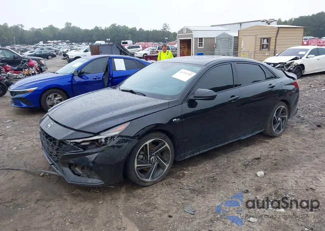 KMHLR4AF5PU569308: 43319783