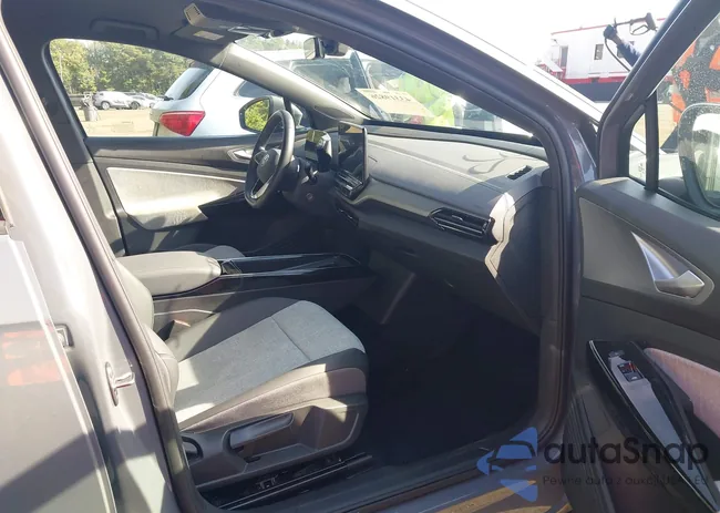 1V2BMPE89RC003882: 43319826