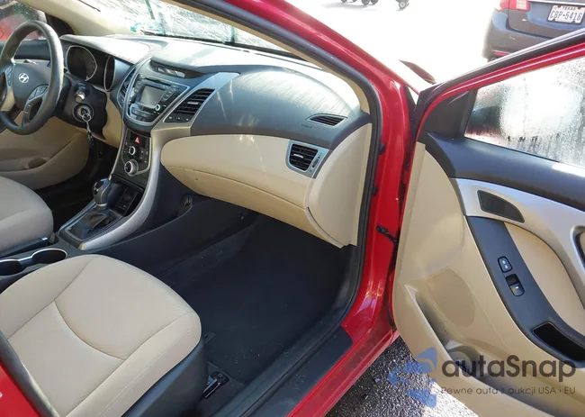 KMHDH4AE3GU526472: 43319872