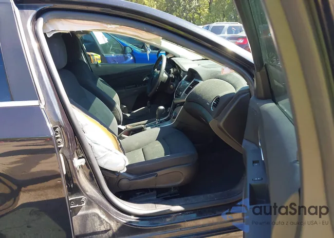 1G1PC5SB4F7100323: 43319939