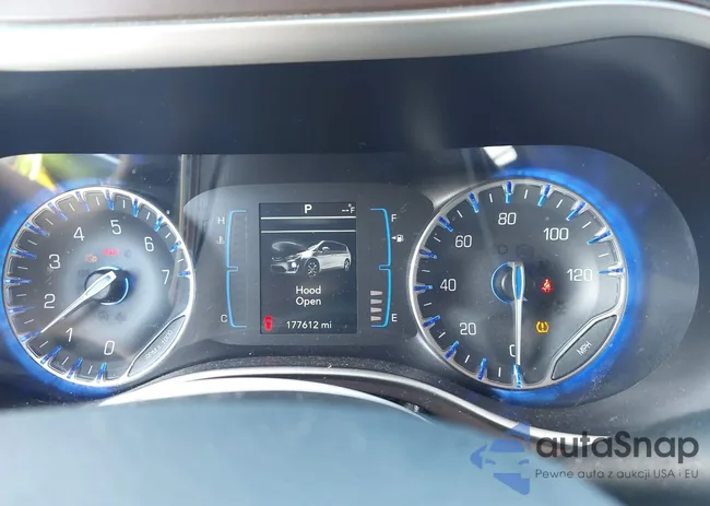 2C4RC1BG6HR540713: 43320015