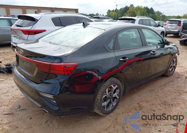 3KPF24AD1KE130375: 43320118