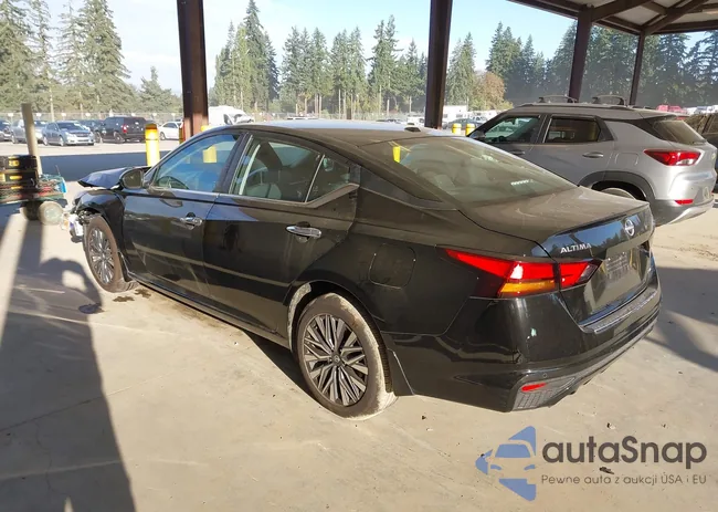 1N4BL4DW6PN329827: 43320134