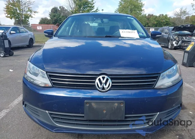 3VWBP7AJ7DM449616: 43320257