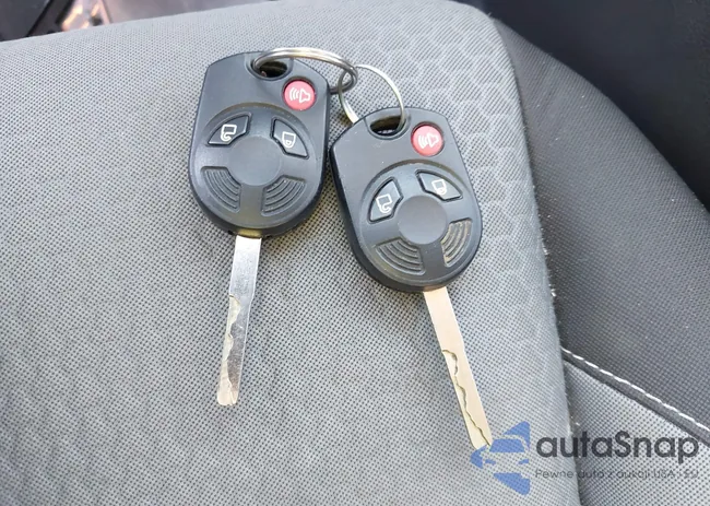 1FMCU0GD5JUB51383: 43319383