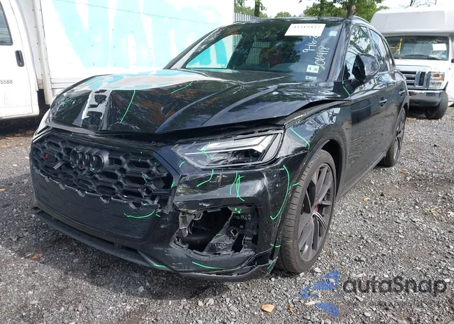 WA1B4AFY9M2106418: 43319457