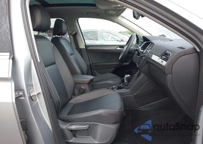 3VV2B7AX5NM056495: 43319554