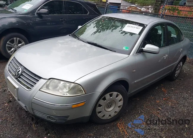 WVWPD63B61P266215: 43319703