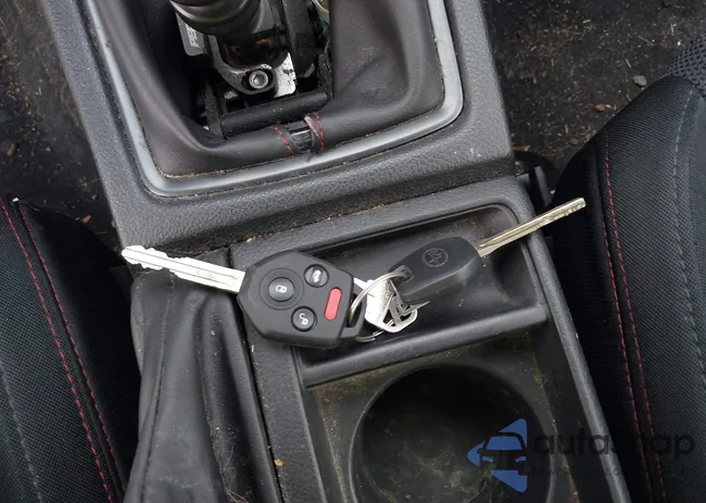 JF1VA1A61L9807872: 43320739