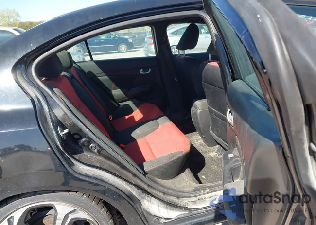 2HGFB6E55FH700162: 43320847