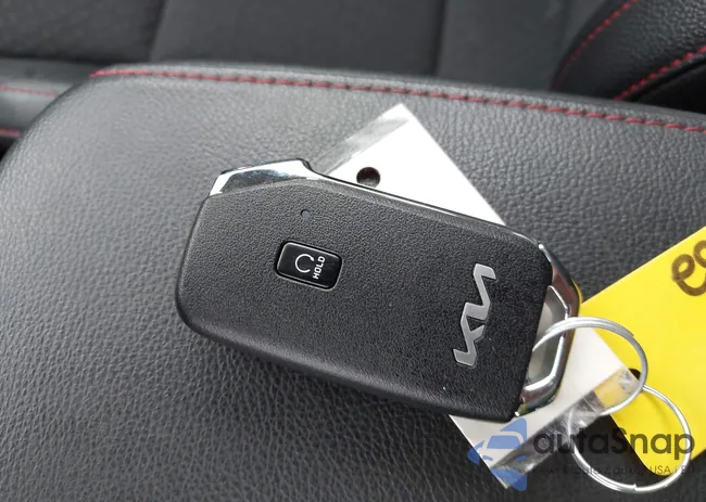 KNDJ53AU3P7848254: 43320926