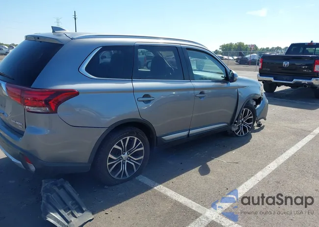 JA4AD3A35HZ024086: 43320995