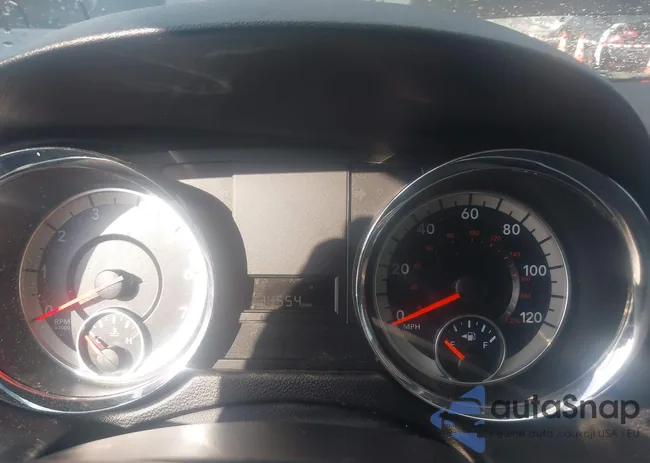 2C4RDGCG0HR692677: 43320999