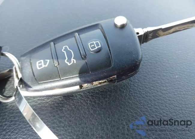 WA1LMAFE3CD002309: 43321063