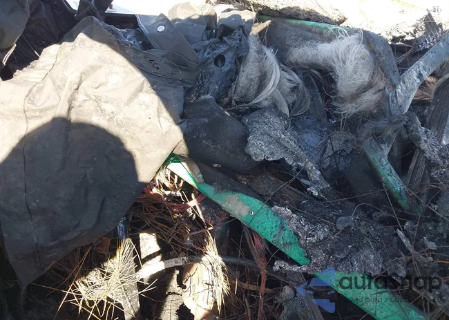 1GTV2MEC1HZ255807: 43321132